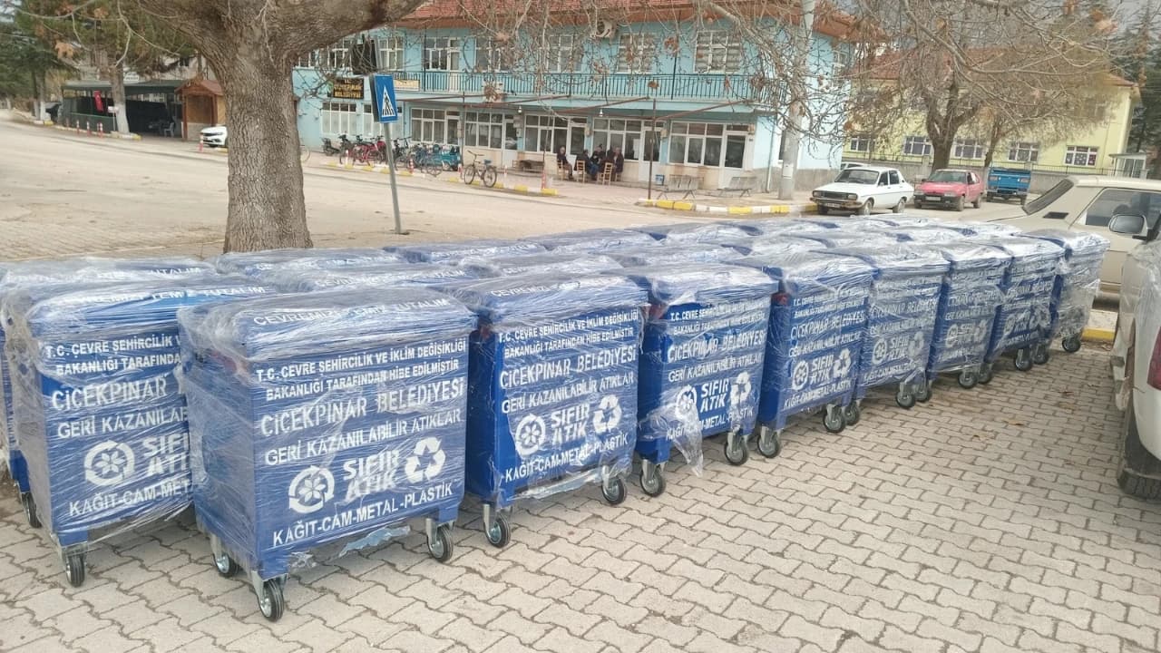 İş Makinesi ve Konteyner Tedariki